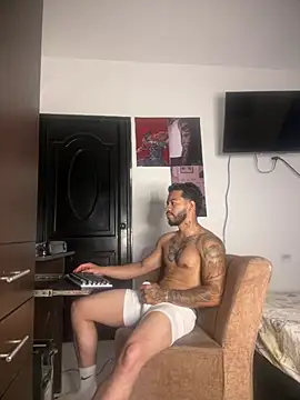 Kenny romano online show from April 12, 10:46 pm