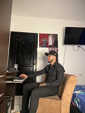 Kenny romano online show from April 2, 4:02 pm