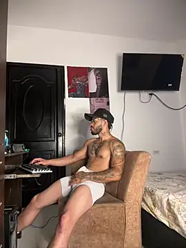 Kenny romano online show from April 13, 11:03 am