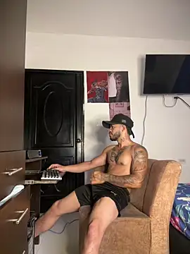 Kenny romano online show from April 4, 12:12 pm