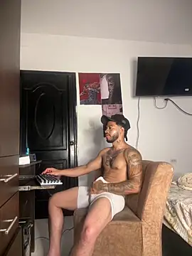 Kenny romano online show from April 9, 5:20 am