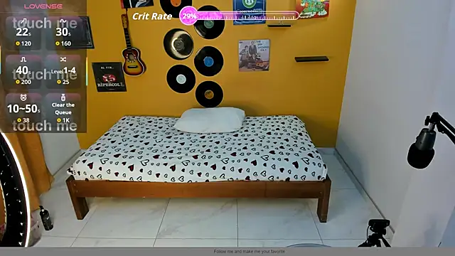 Snapshot of lilithevil32 chatting on June 29, 1:34 am lilithevil32 online show from June 29, 1:34 am