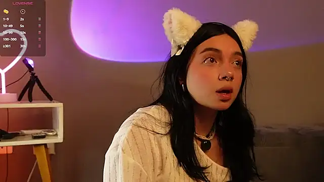 Im Elaris online show from March 6, 2:23 pm