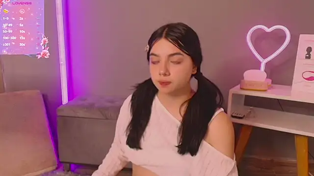 Im Elaris online show from April 16, 2:18 pm