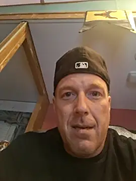 drednasty online show from May 4, 4:38 am