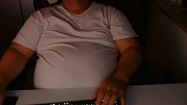 Blase Hase123 online show from April 12, 6:55 pm