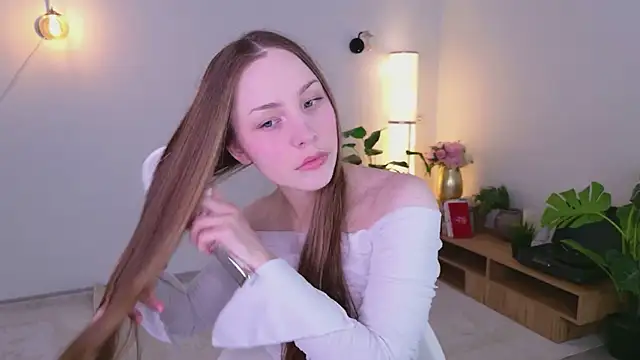 I m Regina online show from April 6, 5:52 am