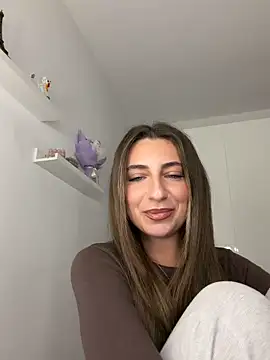 CuteJuliaa online show from March 7, 10:04 pm