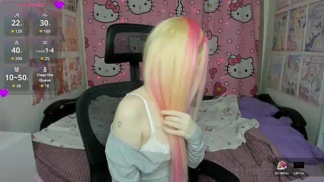 Nikkimiltonss online show from June 14, 3:19 am