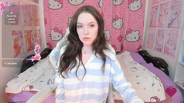 Nikkimiltonss online show from April 15, 3:49 pm