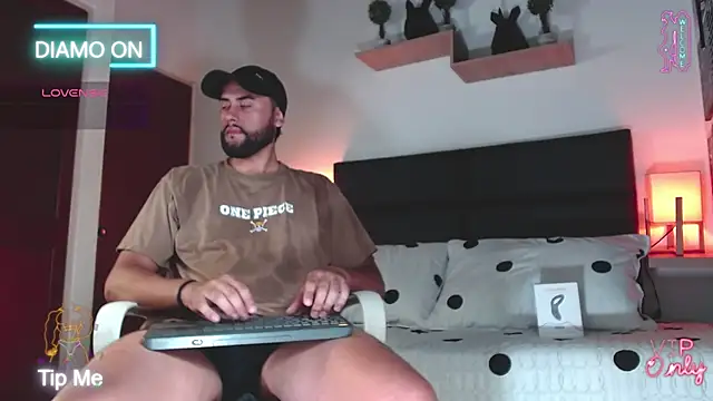 daniel hunther online show from March 28, 2:29 pm