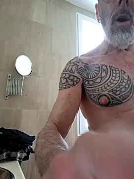 XXX666HEIL online show from April 14, 12:43 pm