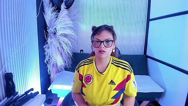 kittyBlossom 1 online show from June 23, 8:51 pm