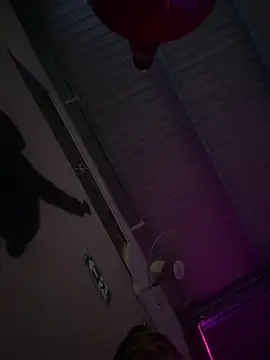 Geovana blan online show from April 3, 4:19 am