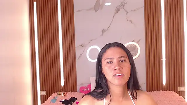 vicky wel online show from March 12, 8:02 pm