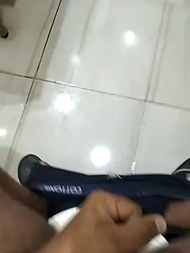 el sfaa7 online show from March 6, 1:11 am