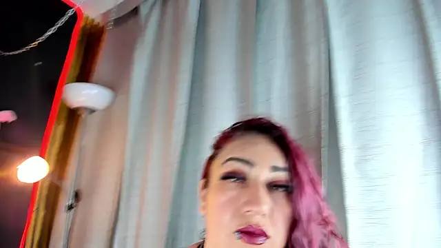 Sarah  Moonx online show from April 29, 7:09 pm