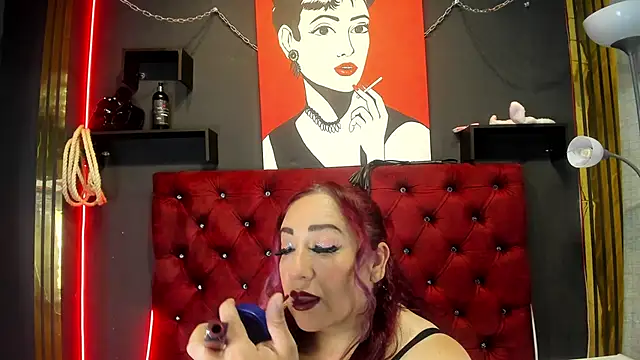 Sarah  Moonx online show from April 15, 7:18 pm