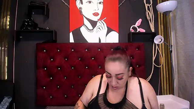 Sarah  Moonx online show from May 14, 8:06 pm