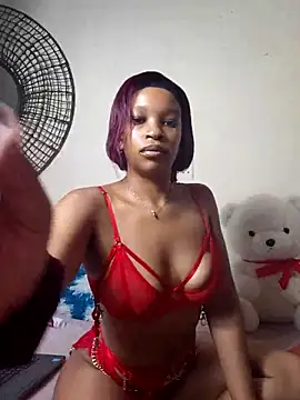 peachyxoxo22e online show from March 19, 9:53 am