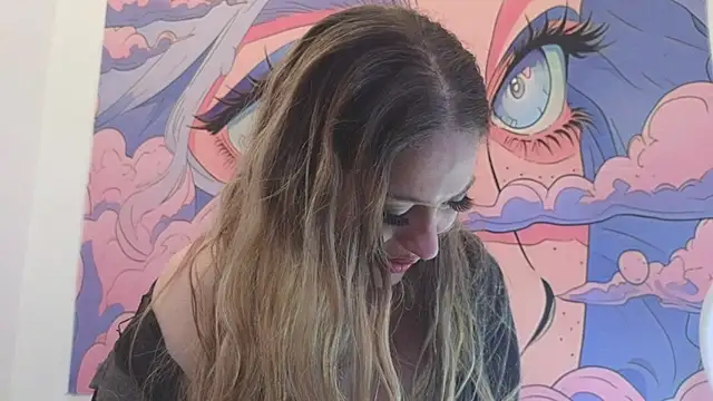 Caroline hernandes online show from June 1, 1:00 pm
