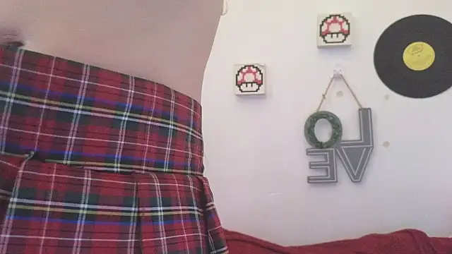 Caroline hernandes online show from April 20, 2:29 pm