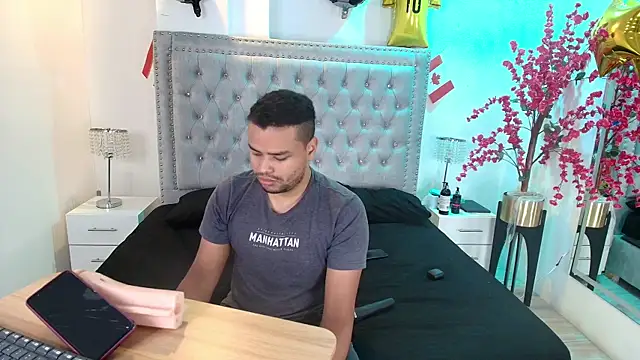 TarlyWho online show from July 13, 11:31 am