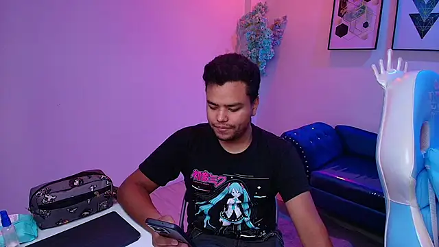 TarlyWho online show from June 14, 11:33 am