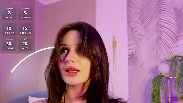 Cindy Page online show from April 1, 5:10 pm