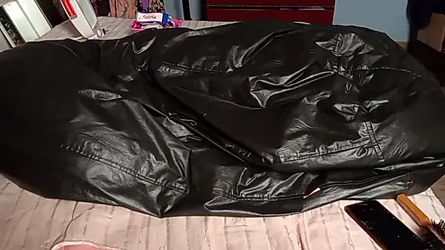 Ruiva40tona online show from April 8, 1:45 pm