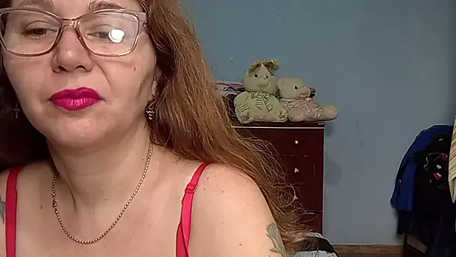Snapshot of Ruiva40tona chatting on July 14, 5:08 pm Ruiva40tona online show from July 14, 5:08 pm