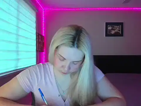 callme iva online show from March 16, 4:10 pm