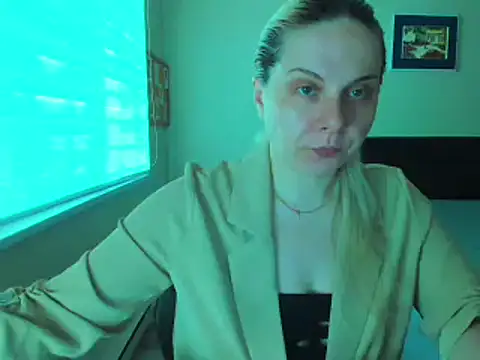 callme iva online show from April 5, 4:46 pm