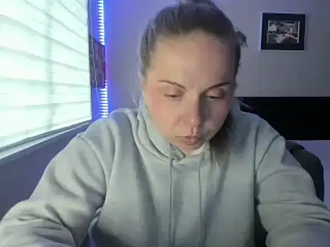 callme iva online show from April 19, 12:11 am