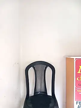 Snapshot of Sraveneno chatting on May 8, 4:44 pm Sraveneno online show from May 8, 4:44 pm