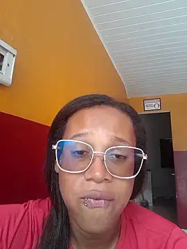 Snapshot of Sraveneno chatting on June 20, 12:54 pm Sraveneno online show from June 20, 12:54 pm