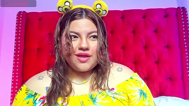 SunnyHoney  online show from March 9, 12:30 pm