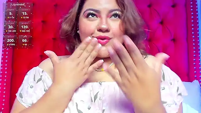 SunnyHoney  online show from March 7, 12:32 pm