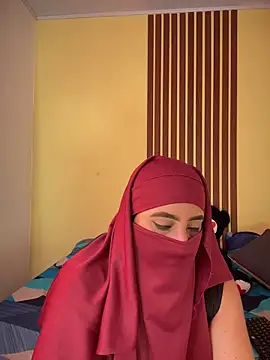 Chandra Yusef online show from March 13, 3:06 pm