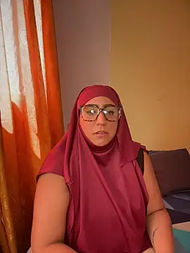 Chandra Yusef online show from March 14, 3:18 pm