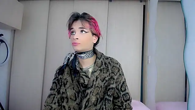 Snapshot of Darksweet_jack chatting on June 24, 4:05 pm Darksweet jack online show from June 24, 4:05 pm