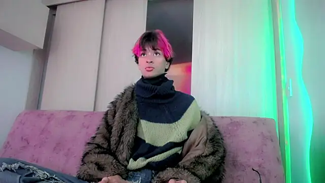Snapshot of Darksweet_jack chatting on May 11, 3:18 pm Darksweet jack online show from May 11, 3:18 pm