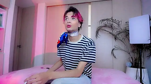 Snapshot of Darksweet_jack chatting on June 9, 3:35 pm Darksweet jack online show from June 9, 3:35 pm