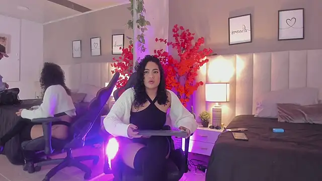 Kiara Kismet  online show from June 7, 12:49 am