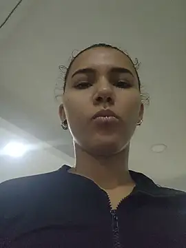 Isabella Stark online show from March 17, 11:24 am