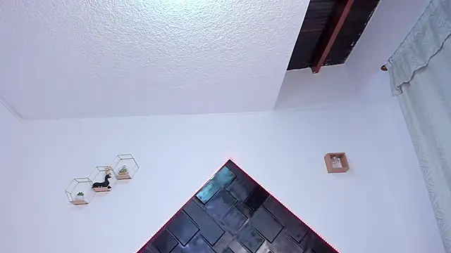 Dark Valentino  online show from April 5, 3:24 am