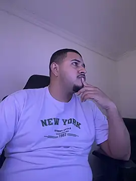 mateocollins1 online show from March 24, 5:24 pm