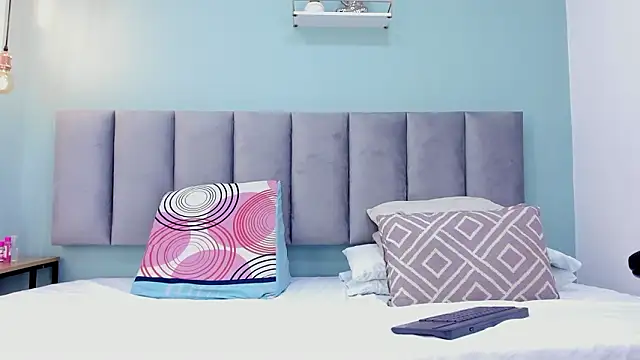 Snapshot of nanis_m chatting on March 16, 9:39 pm nanis m online show from March 16, 9:39 pm