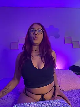 Daliila 11x online show from June 12, 3:15 am