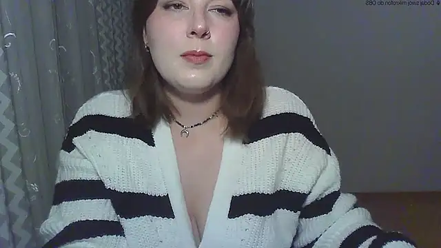 Snapshot of ClaraHard chatting on June 2, 7:47 pm ClaraHard online show from June 2, 7:47 pm